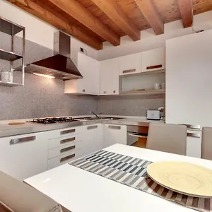 priuli-20.hotelslidodijesolo.com/