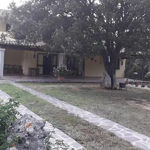Alloggio per agriturismo Agriturismo La Tuva, Padru